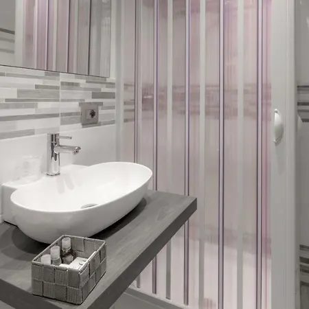 A&g בית הארחה 4*